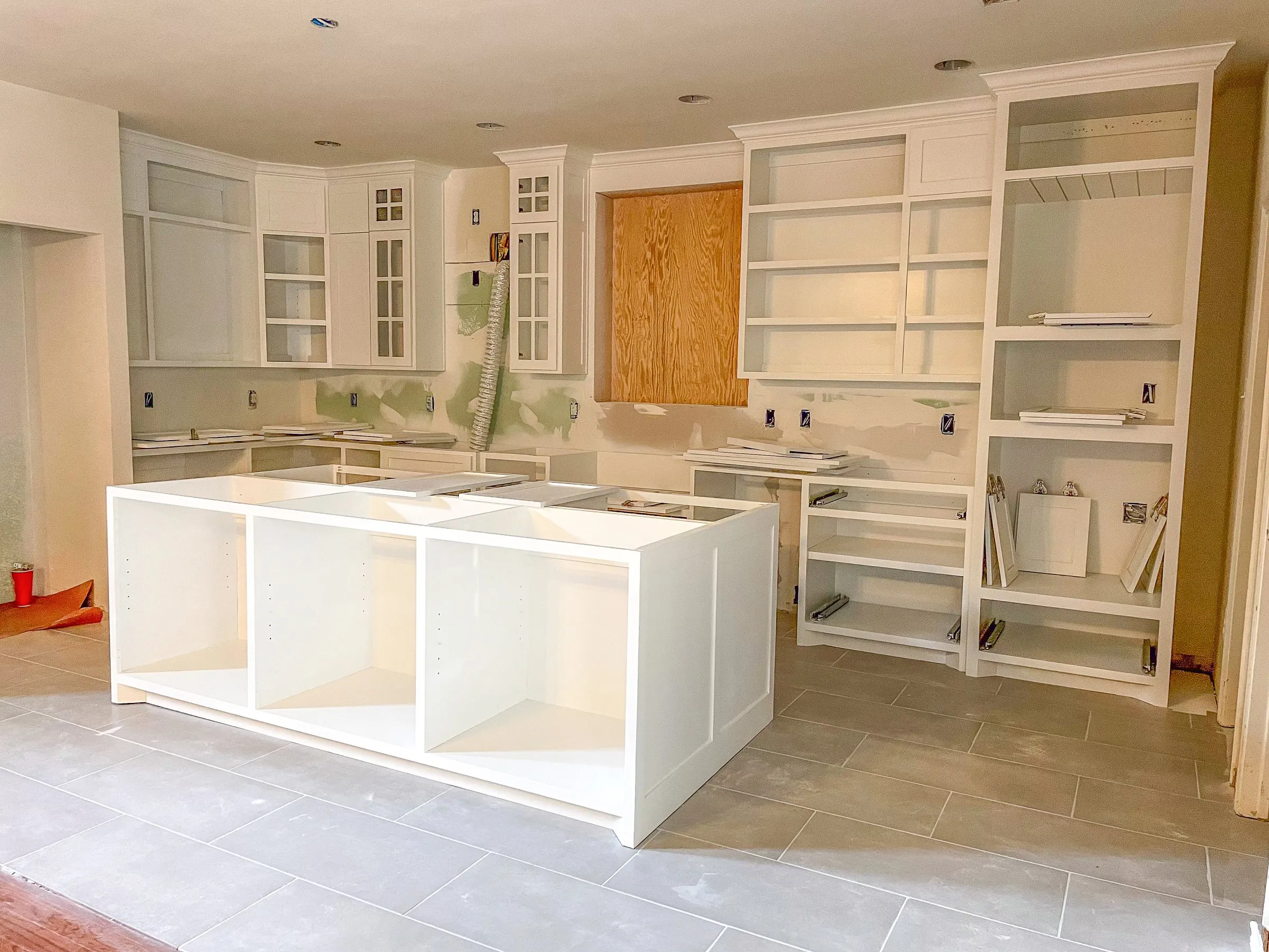 Finished custom white kitchen overview by IonBuilds